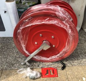 Estinzione di incendio ritrattabile di Metrix dell'avvolgitore per tubo degli accessori del fuoco con il carro armato della schiuma della vescica